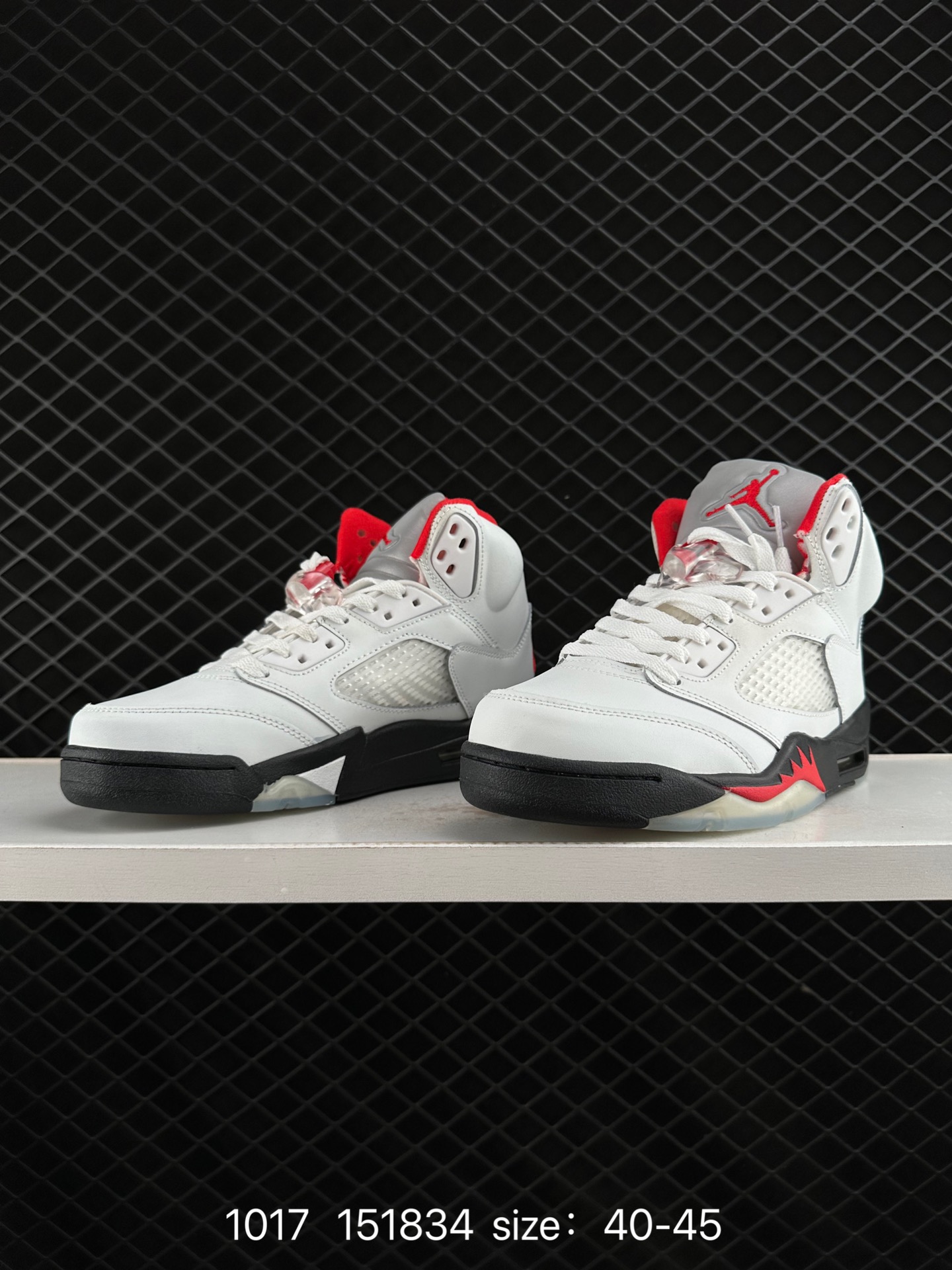 AIR JORDAN 5 fire red “